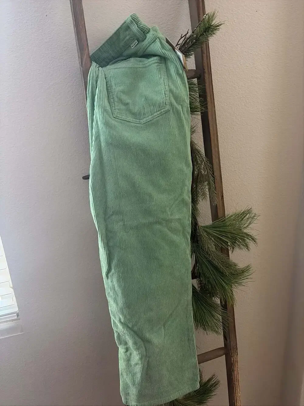 Billabong soft corduroy